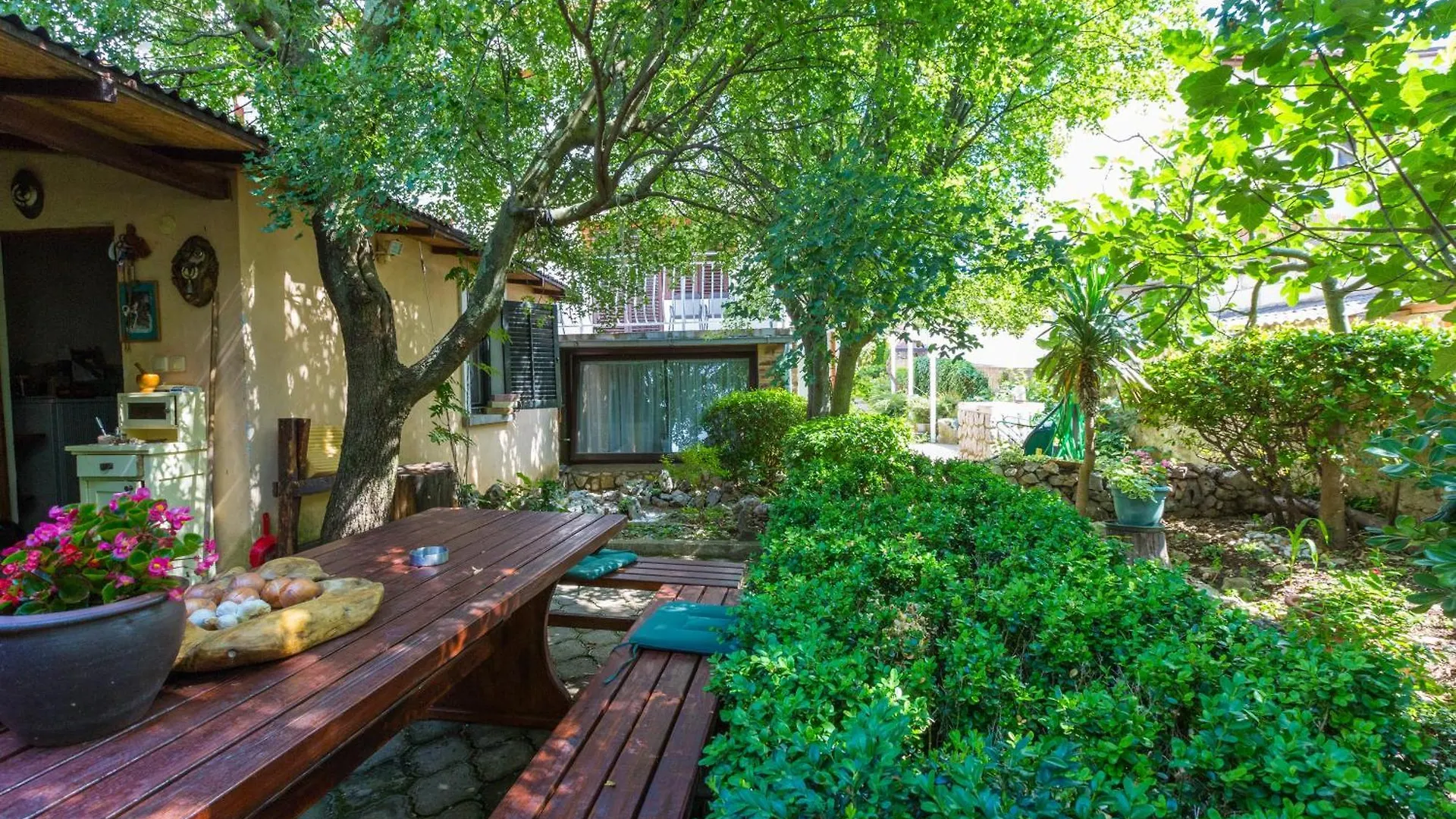 Apartment Dom Jadranovo 0*,  Croatia